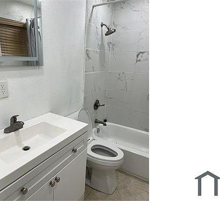2nd image of 1283 NW 55th St