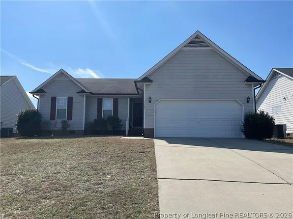 1465 Avoncroft Dr, Fayetteville, NC 28306