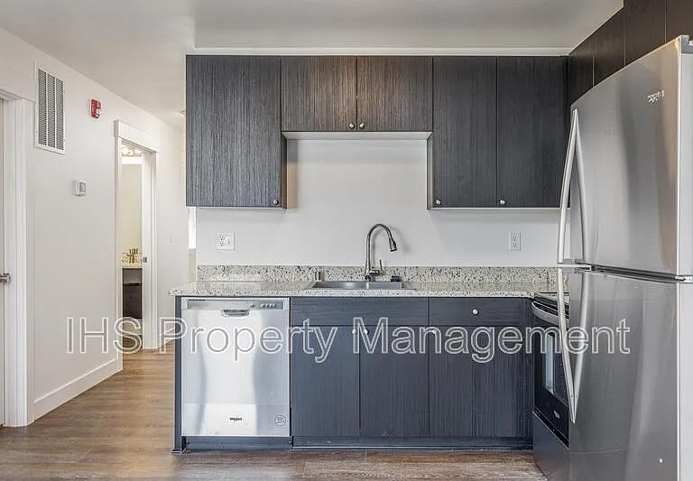 485 S 38th Ave #B207 — Photo 8