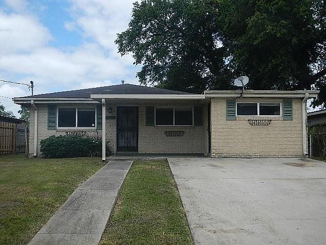 1st image of 10123 Airwood St