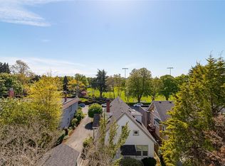 1148 Goodwin St #507, Oak Bay, BC V8S5H2