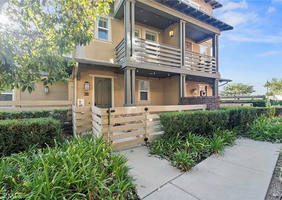 433 S Glendora Ave