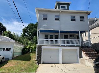 19 Pheasant St, West Roxbury, MA 02132