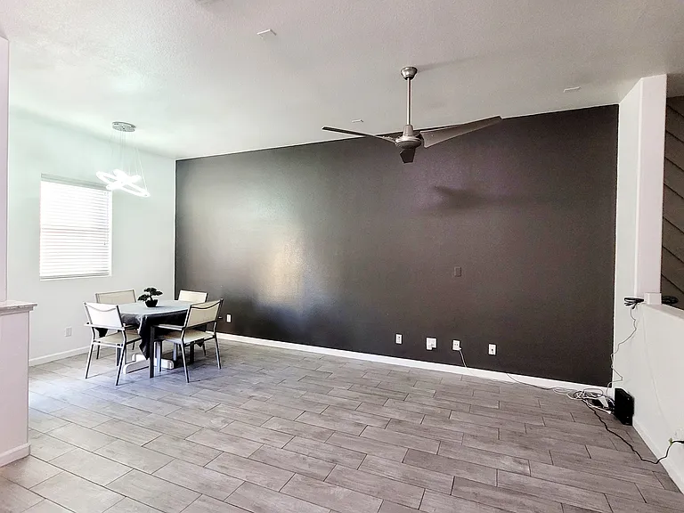 3143 Minturn Way — Photo 3