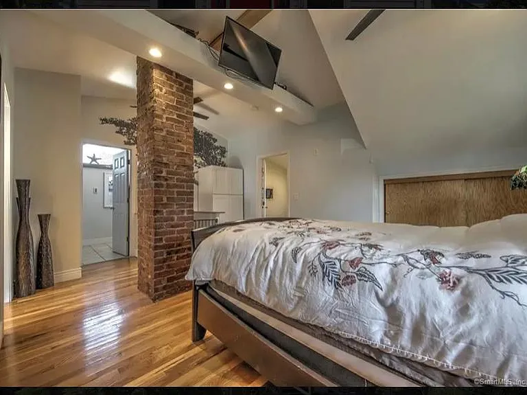 Bedroom to straight across bathroom