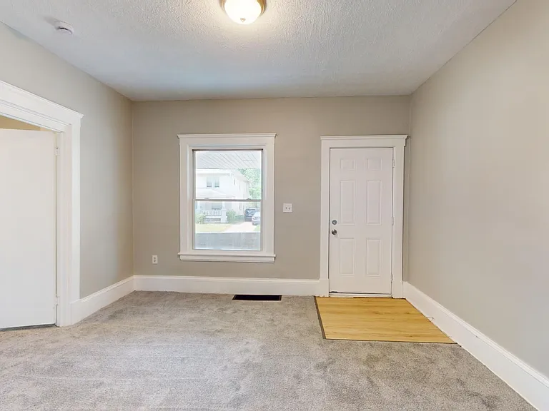 2053 W 99th St — Photo 12