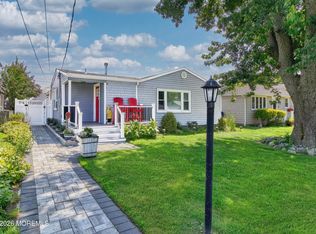 102 Dartmouth Ave, Point Pleasant Beach, NJ 08742