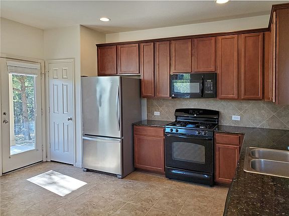 5th image of 2317 Nestlewood Dr