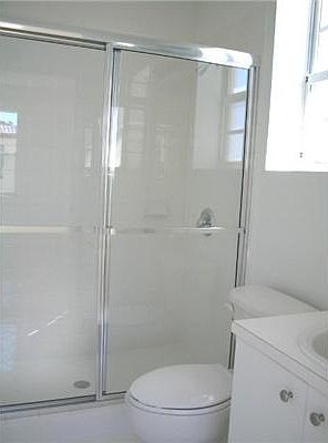 3rd image of 1420 NE 33rd Ave Unit 201