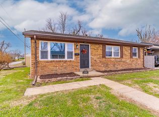 1000 N Fairlawn West Cir, Evansville, IN 47711