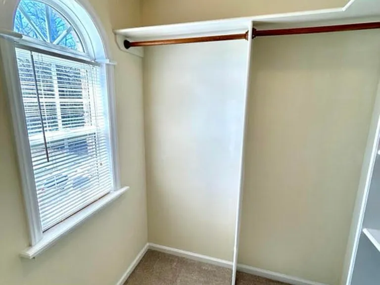 4205 Williamsbrook Ln #B — Photo 17