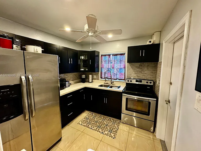 5300 Washington St #H236 — Photo 4