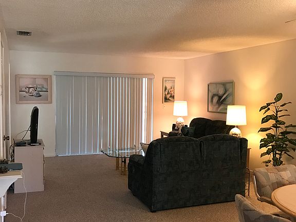 5th image of 3040 Finsterwald Dr
