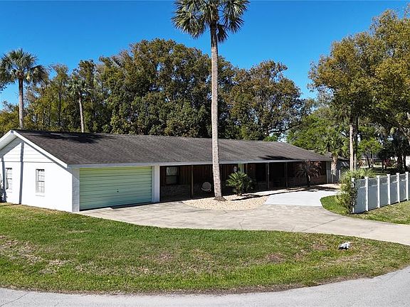 3rd image of 11230 SE Timucuan Rd