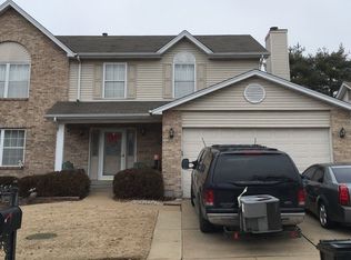 10221 Carriage Crossing Place Dr, Saint Louis, MO