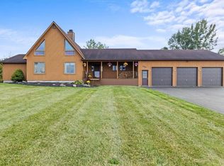 7900 Chase Rd, Lima, NY 14485
