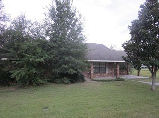 116 Summit Dr, Carriere, MS 39426