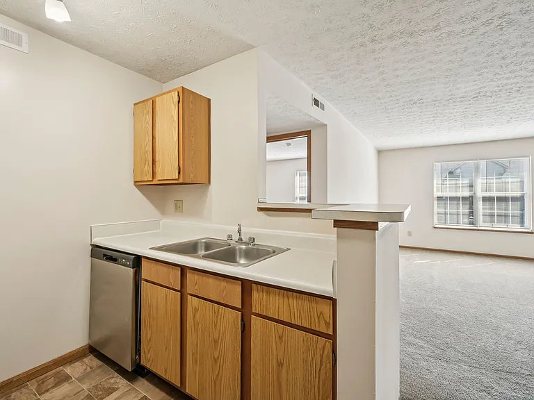 Greensview — Photo 20