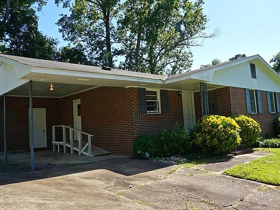 3rd image of 4716 Delfair Dr