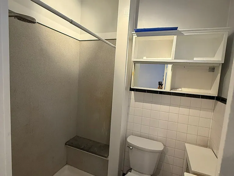 828 Corinthian Ave #1 — Photo 18