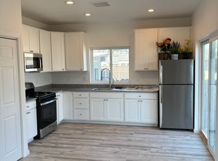 16 N 6th St, Patterson, CA