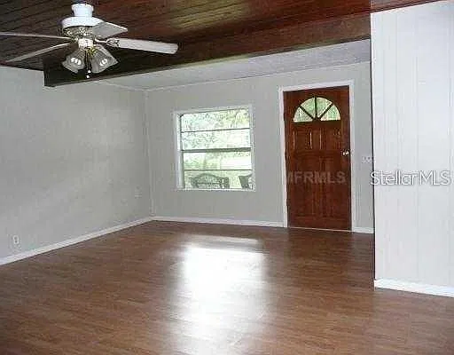 2 bed, 1.0 bath, 891 sqft, $2,200 — Photo 2