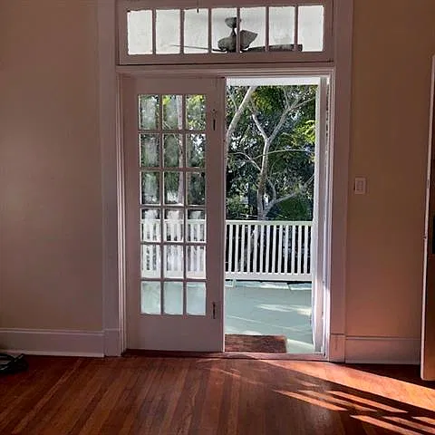 2 bed, 1.0 bath, 1300 sqft, $1,650 — Photo 3