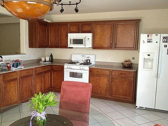 4th image of 13027 Hill Canyon Ln