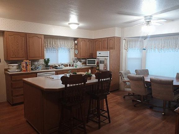 5th image of 4120 66th Ave W