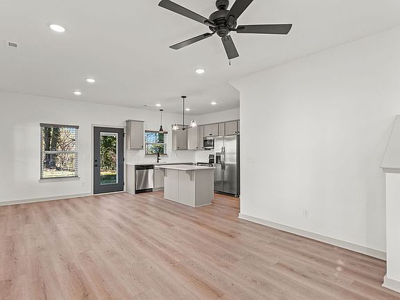 5th image of 128 Jenks Bostic Ln