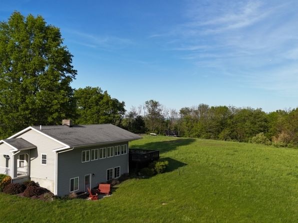 134 Lott Rd