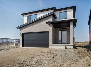 3096 Buroak Dr, London North, ON N6G 3M1