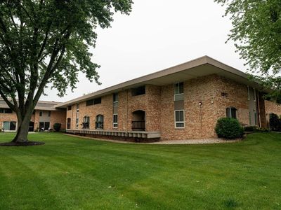 11957 West Appleton AVENUE #19, Milwaukee, WI, 53224