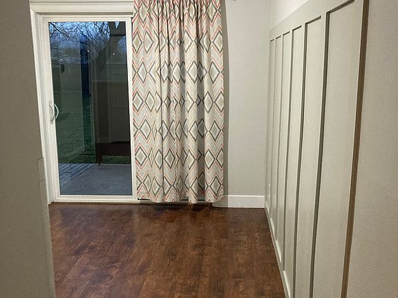 4th image of 323 W 675 S