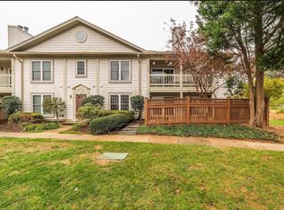 6055A Essex House Sq #A, Alexandria, VA 22310