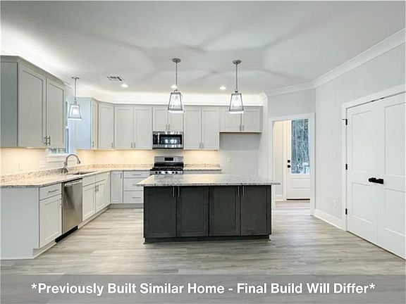 3rd image of 21064 Wilson Rd