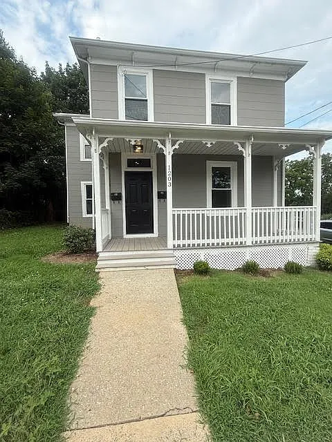 2 bed, 974 sqft, $1,400 — Photo 1