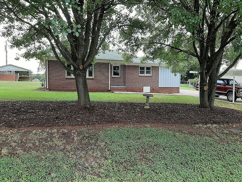 1st image of 119 Abernathy St