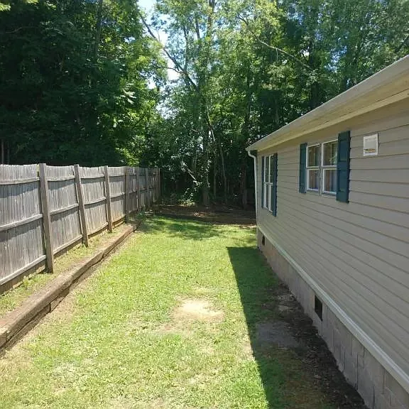714 Baldwin Ave — Photo 6