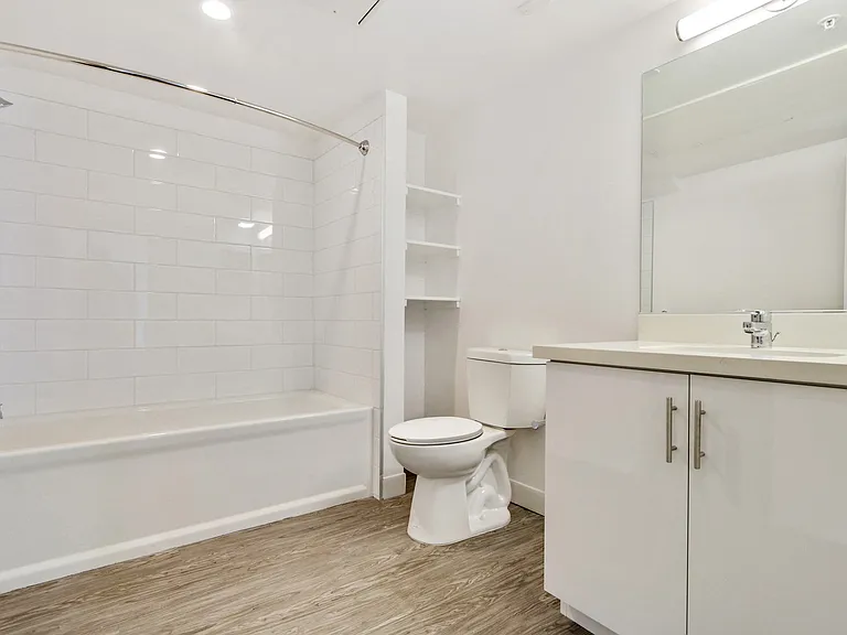 L Lofts — Photo 26