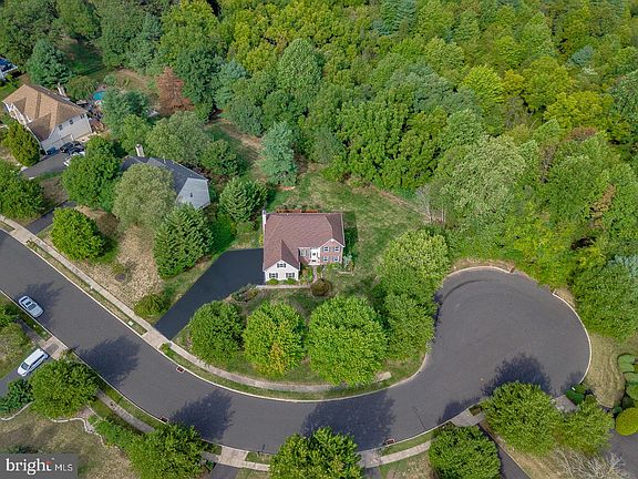 4th image of 600 Tall Pines Ln