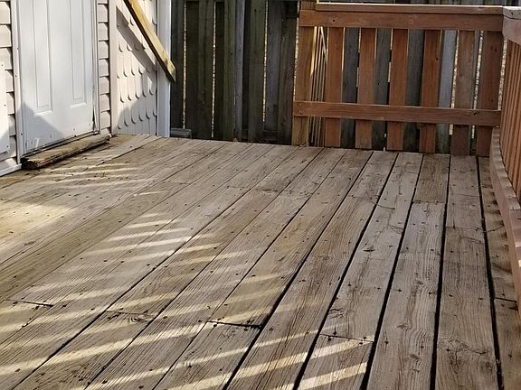 2nd image of 124 Buddie Ave