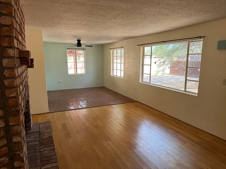 3357 E Pima St — Photo 16