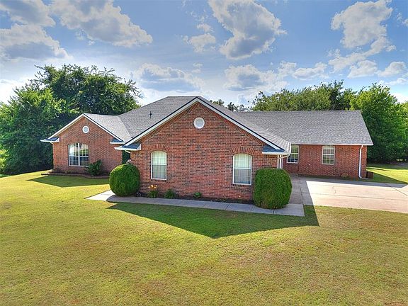 4th image of 10201 Fawn Valley Dr