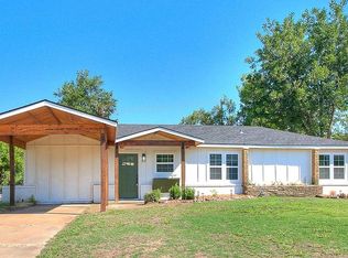 5929 NW 58th St, Warr Acres, OK 73122