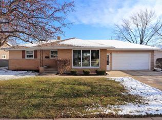 1609 S Oneida St, Green Bay, WI 54304