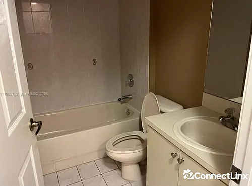 4952 Tradewinds Ter Photo 1