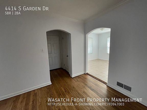 4th image of 4414 S Garden Dr