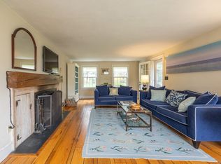 17 Jansen Ln, North Haven, CT 06473