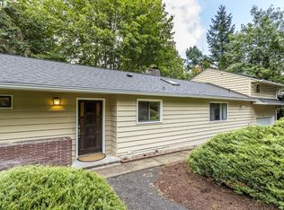 9466 SW 62nd Dr, Portland, OR 97219